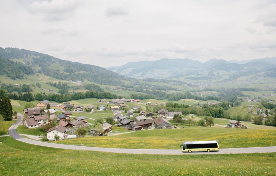 Bus, Bregenzerwald (c) Kevin Faingnaert - Vorarlberg Tourismus