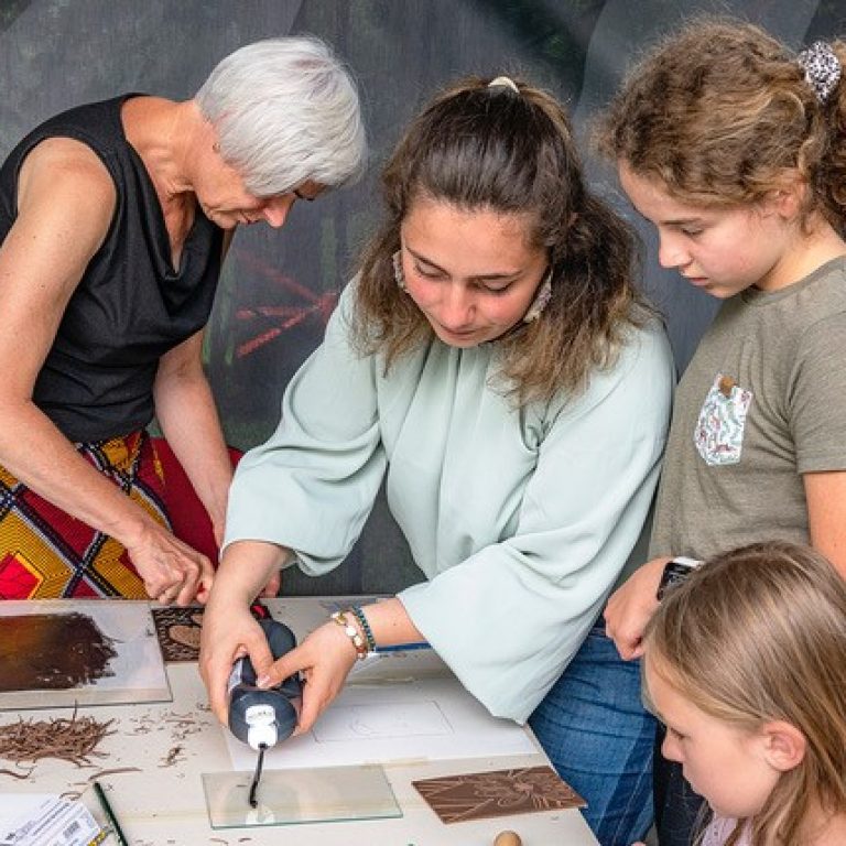 MAP Galerie Sommerbar 1 (c) Manfred Schlatter