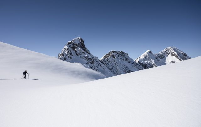 Bregenzerwald - Ruchwannenkopf - Blick Richtung Kilkaschrofen (links vorne) und Zitterklapfen (rechts hinten)