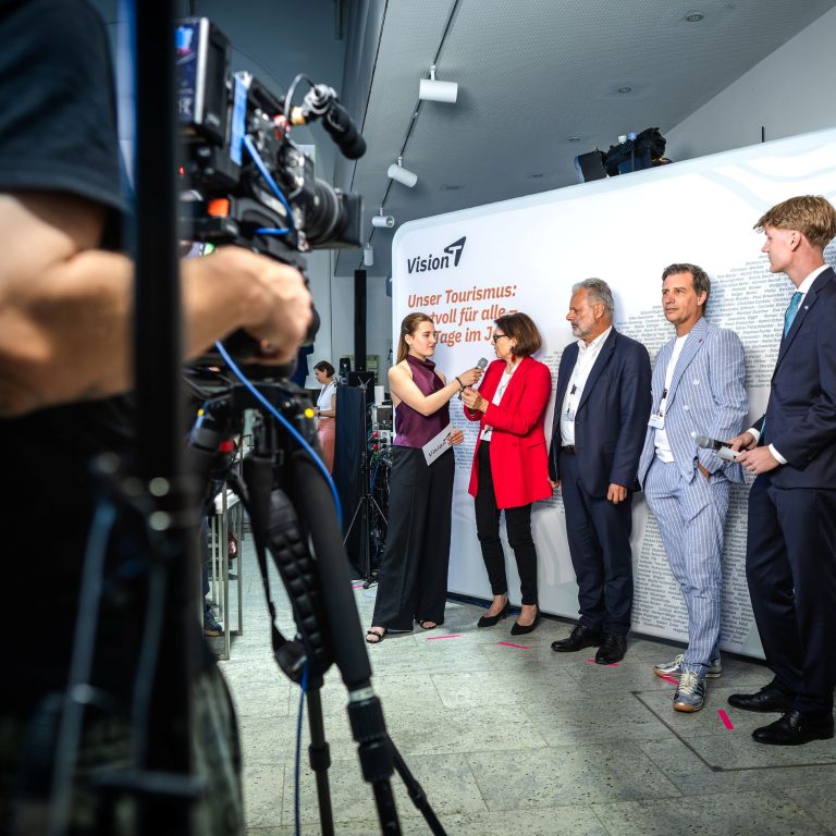 Präsentation der neuen Vision T 2035